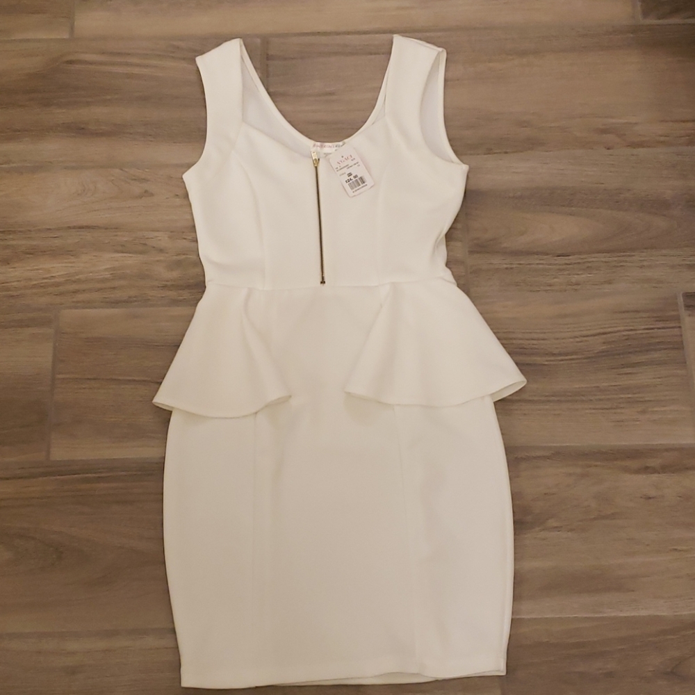 Off-white Fitted Dress